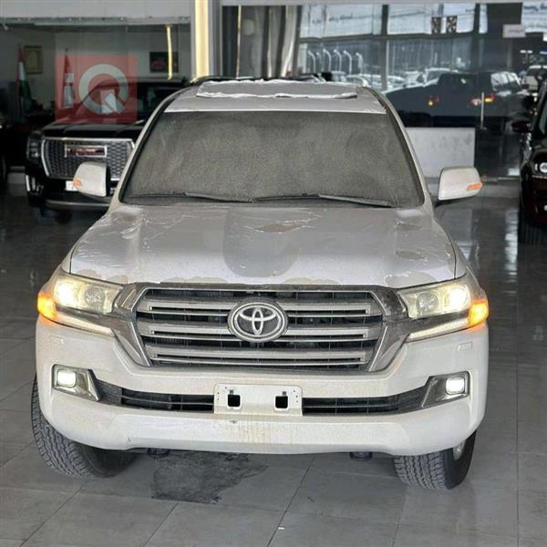 Toyota for sale in Iraq